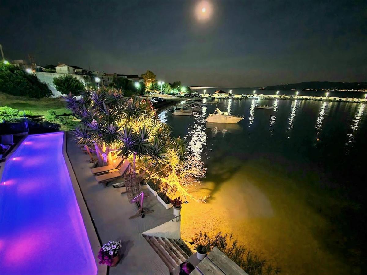 אמרינתוס Porto Evia Boutique Hotel מראה חיצוני תמונה