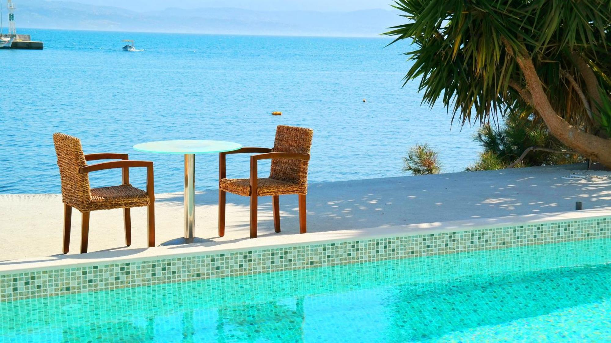 אמרינתוס Porto Evia Boutique Hotel מראה חיצוני תמונה
