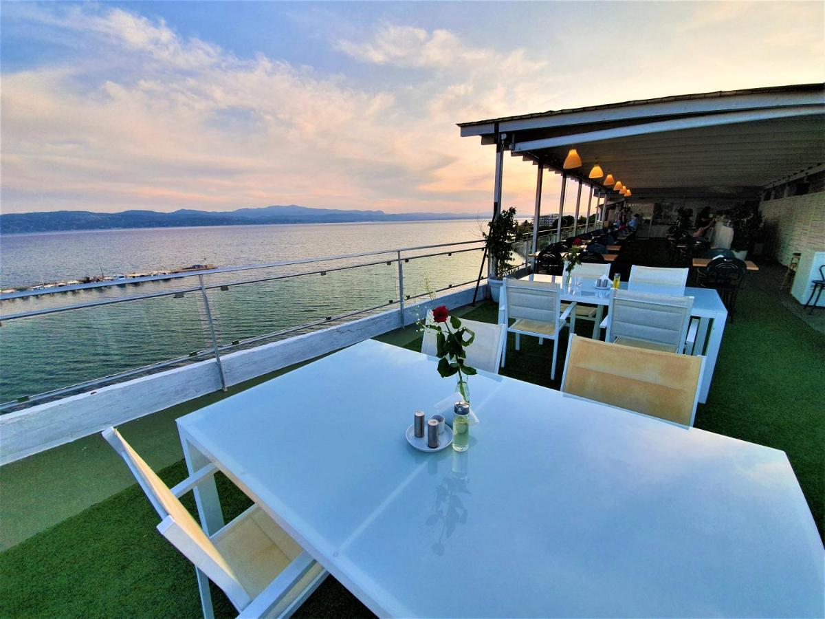 אמרינתוס Porto Evia Boutique Hotel מראה חיצוני תמונה