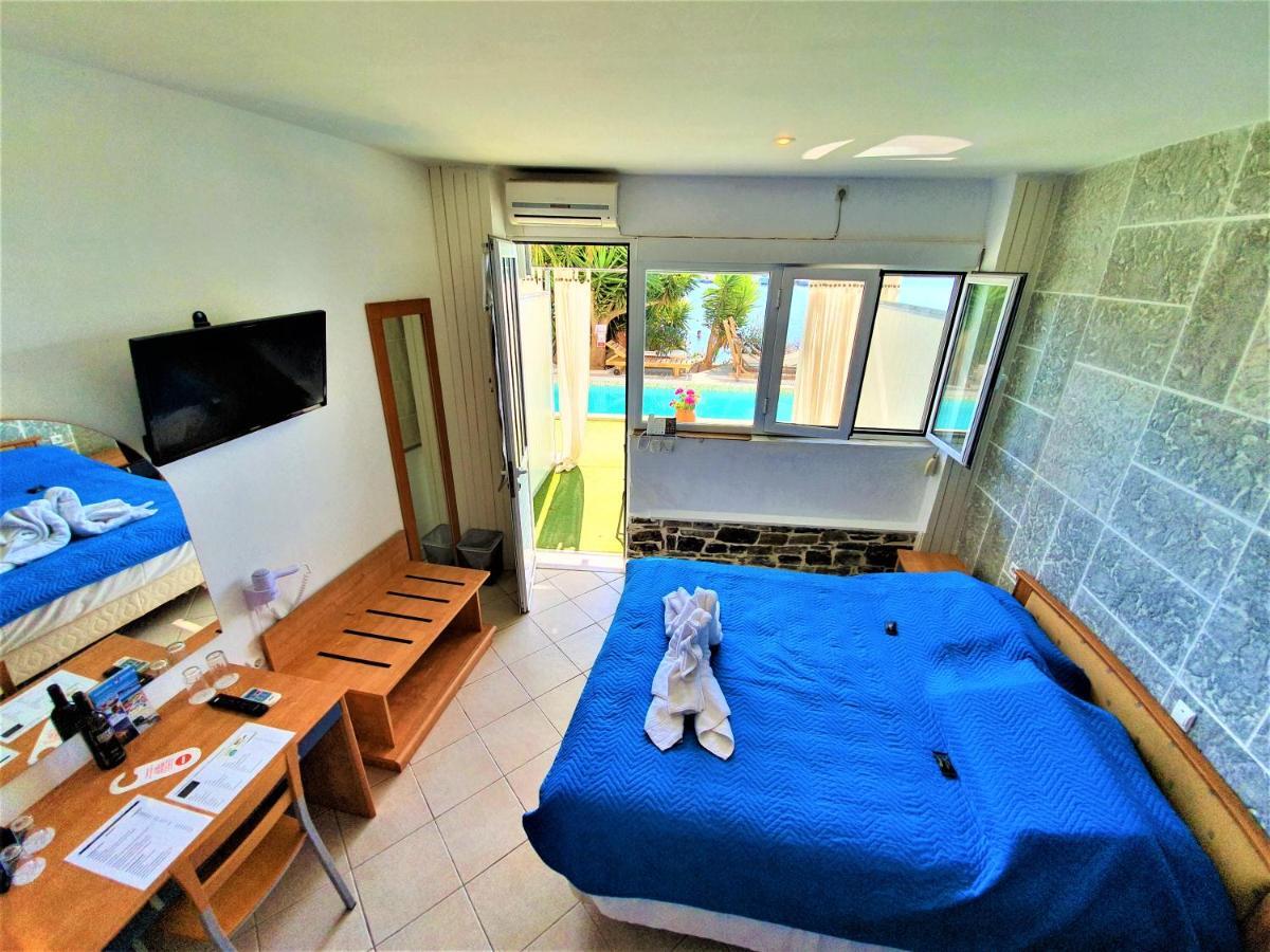 אמרינתוס Porto Evia Boutique Hotel מראה חיצוני תמונה