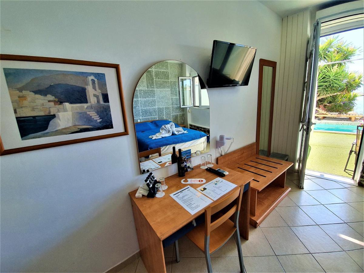 אמרינתוס Porto Evia Boutique Hotel מראה חיצוני תמונה